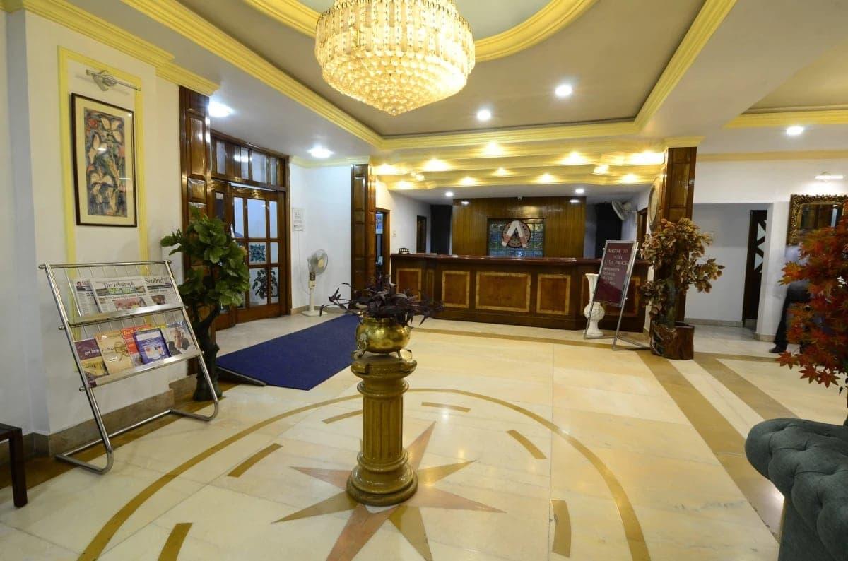 Hotel Little Palace Dibrugarh Exteriör bild
