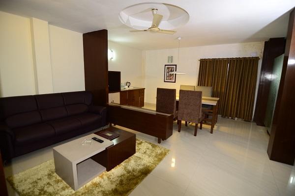 Hotel Little Palace Dibrugarh Exteriör bild